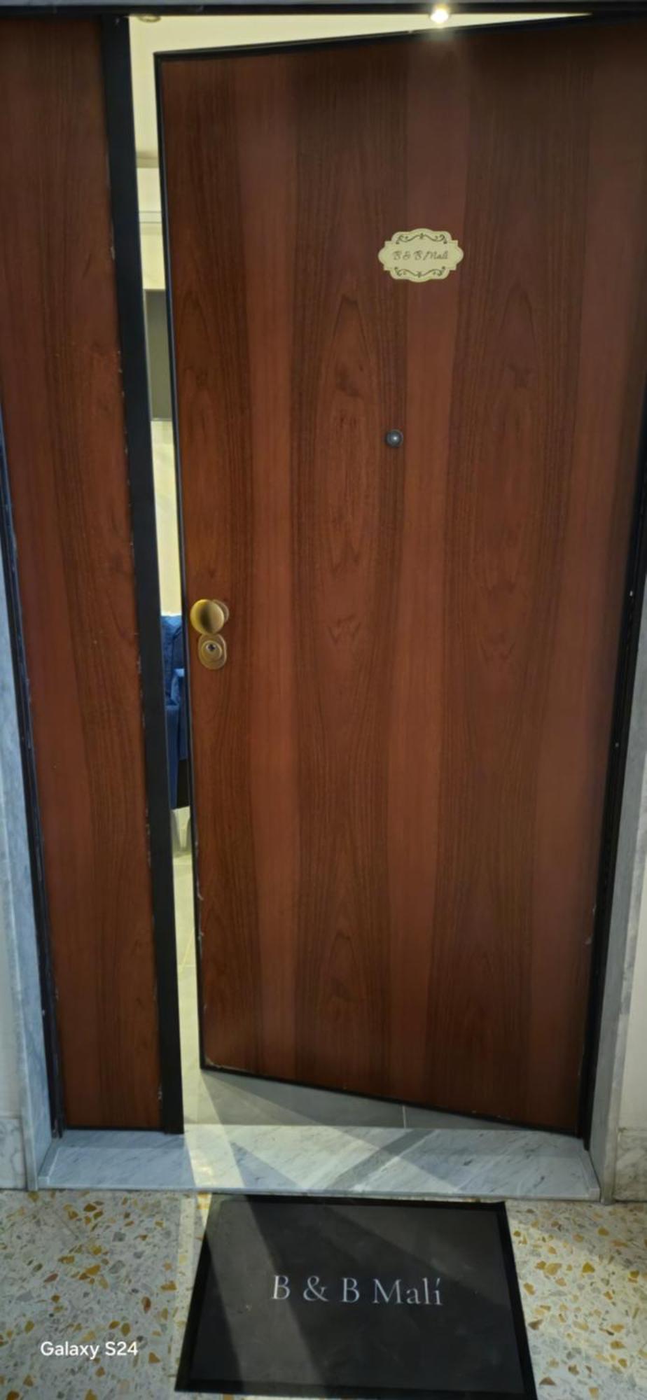 B & B Mali Salerno Luaran gambar